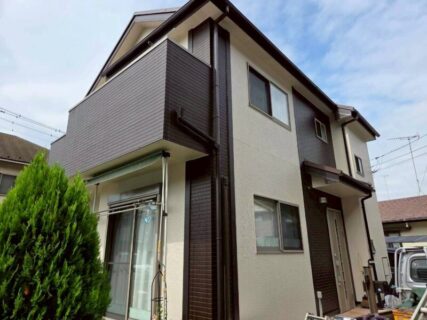国立市O様邸で外壁塗装、屋根カバー工法